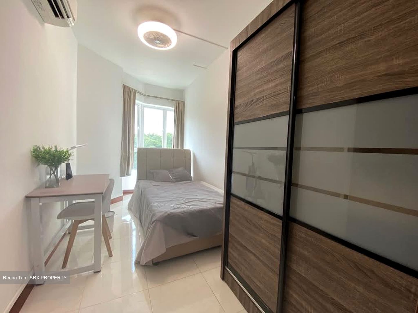 Melville Park (D18), Condominium #576768991